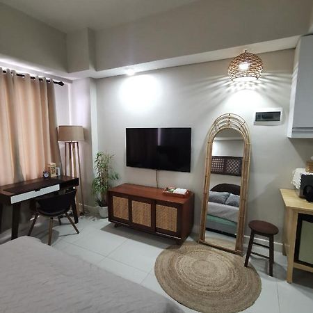 Baseline Premier - Studio With Mountain View Cebu Exteriör bild