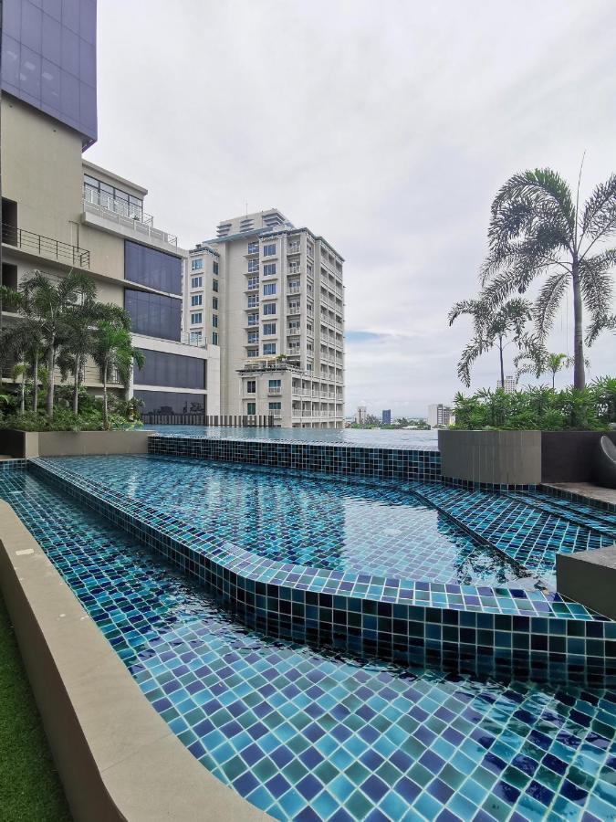 Baseline Premier - Studio With Mountain View Cebu Exteriör bild